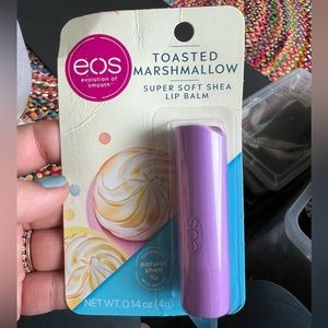 EOS TOASTED MARSHMALLOW LIP BALM